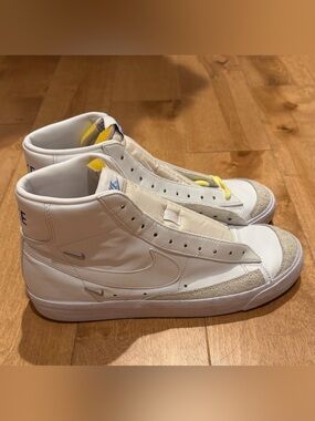 Nike Blazer Mid 77